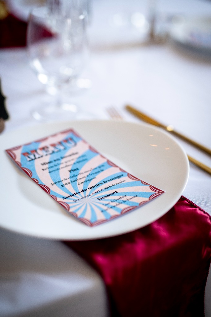 LM La Déco for Party - Gâteau de mariage carrousel circus